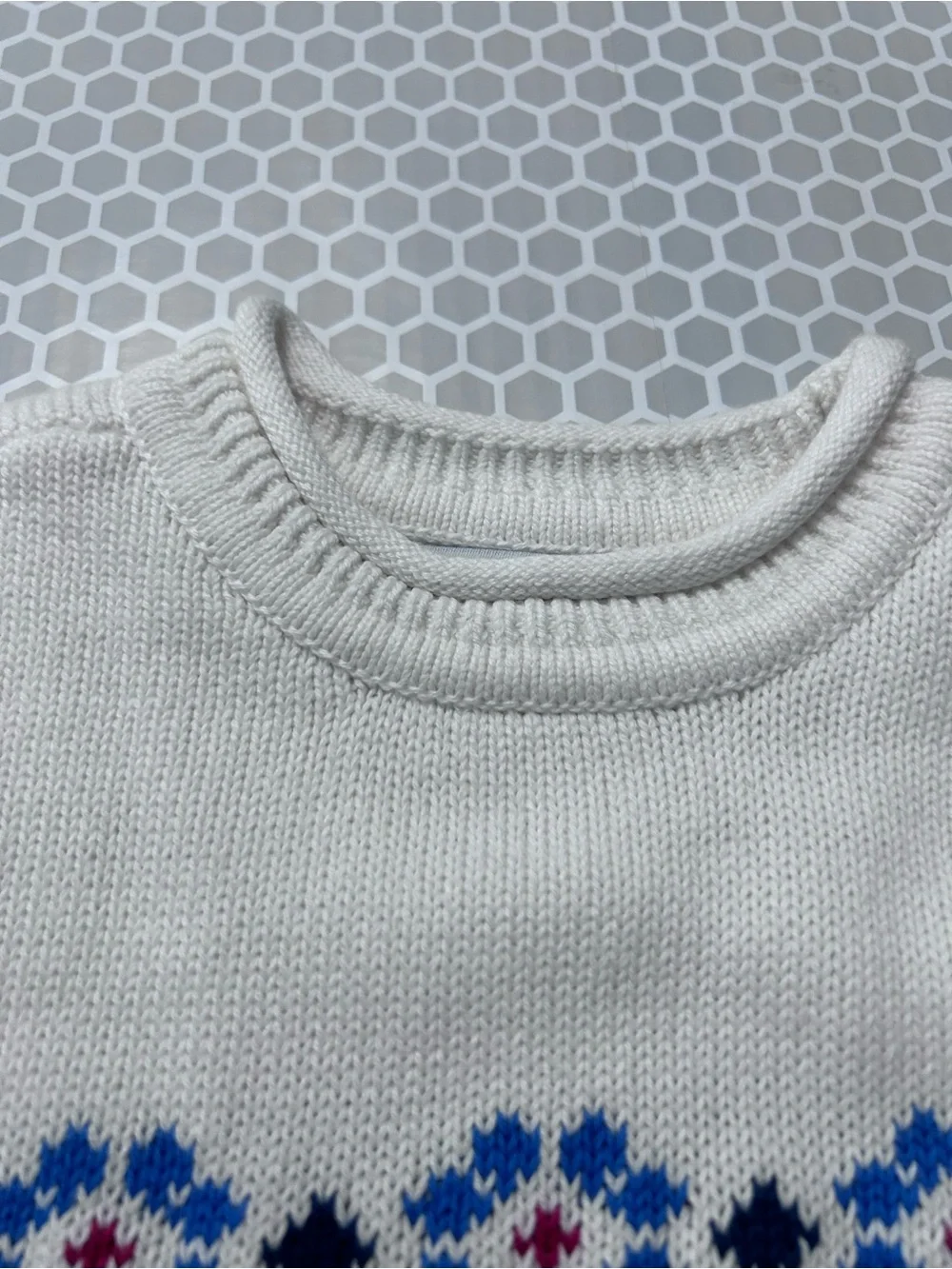 Old Navy White Fair Isle Swan Crewneck Sweater Fisherman Style NWT. Size 5T